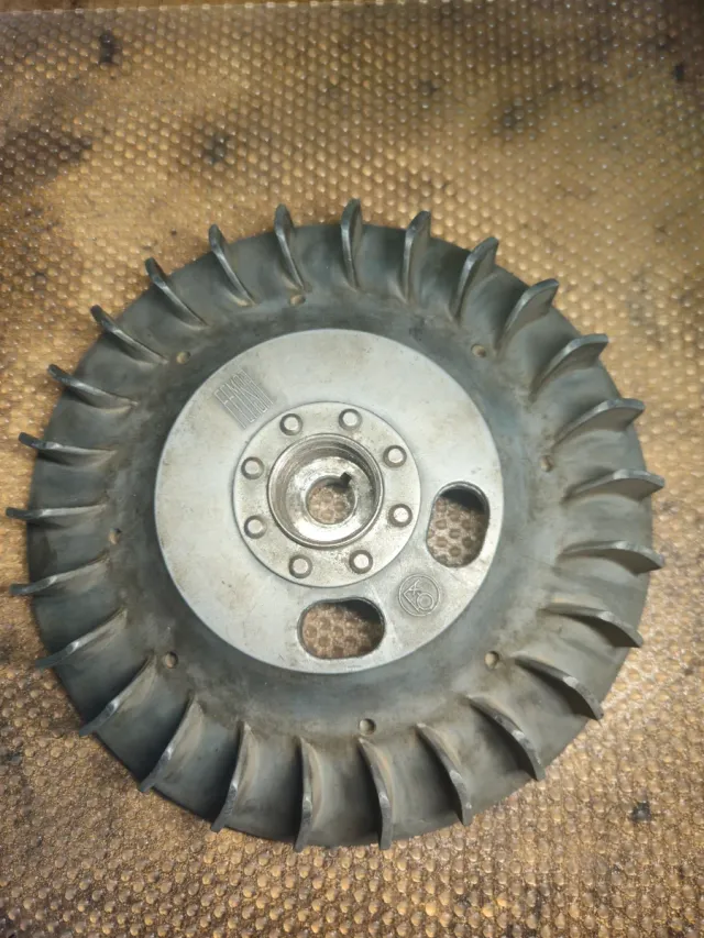 Volante magnético Vespa Super Primavera