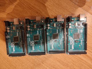4 x Arduino MEGA Placas