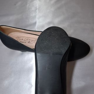 Zapatos de salón tacón medio negros