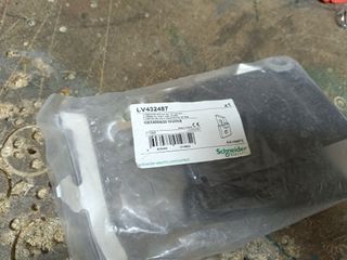 Schneider Electric LV432487 Pletinas de Canto