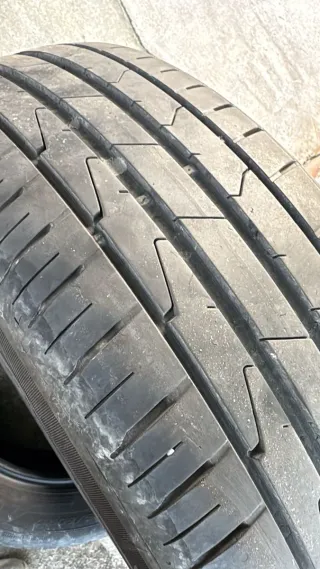 Neumáticos 205/60/17