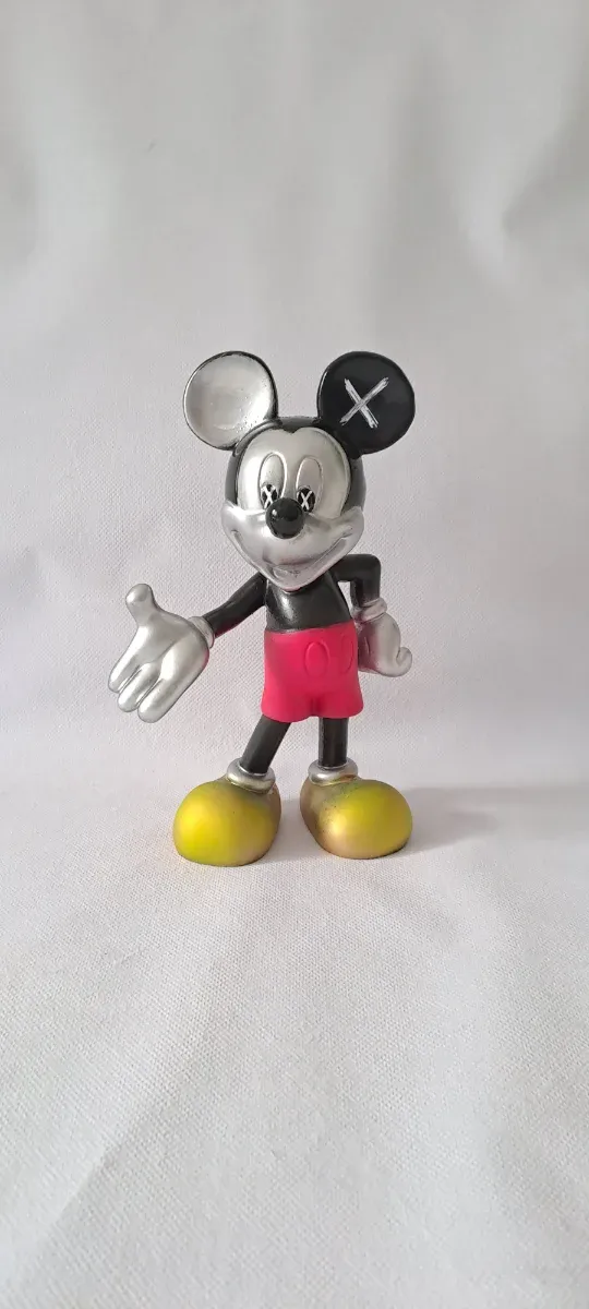Figura Mickey Mouse Plata y rosa