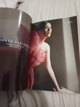 Magazine harper's bazaar thailand december 2022