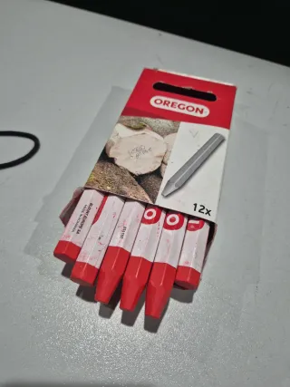 Tiza Oregon Roja para Cualquier Superficie