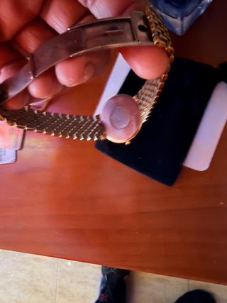 Reloj Omega chapado en oro