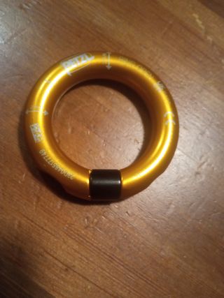Anilla Petzl Ring Open EN362:2004/M