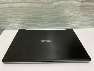 Portátil Asus Táctil Intel Core i7