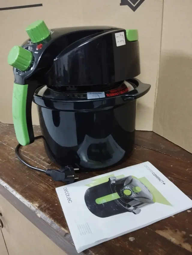 Freidora de aire Cecotec Compact 4