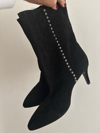 Botín Zara Piel/Ante Negro Tachuelas Talla 40