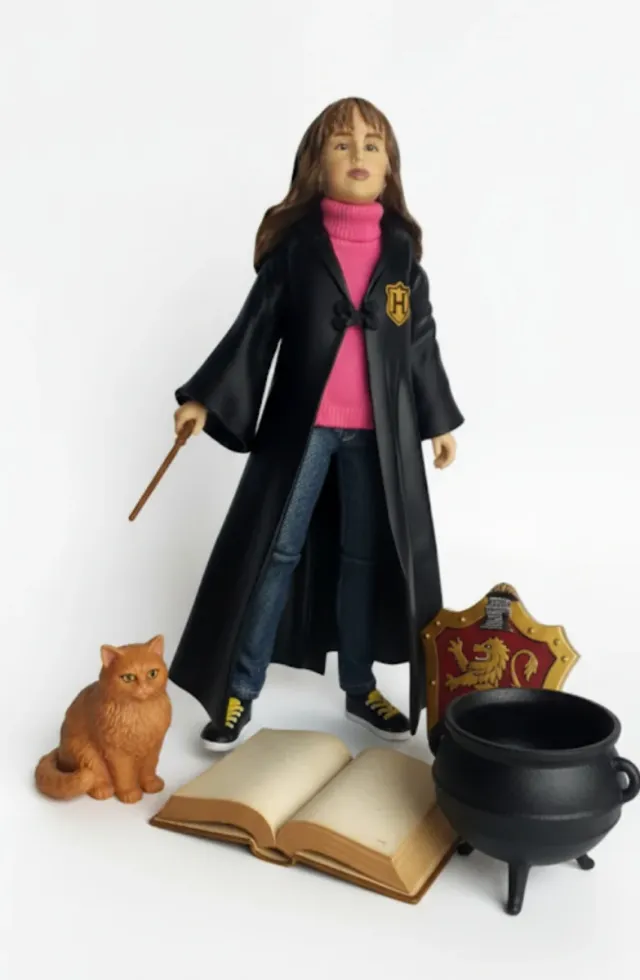 Figura Hermione Harry Potter + Accesorios