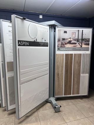 Muebles exposicion ceramica