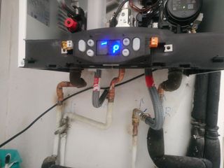 Servizio tecnico per caldaie e termosifoni 604 16 14 25