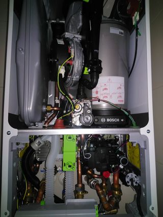 Servizio tecnico per caldaie e termosifoni 604 16 14 25