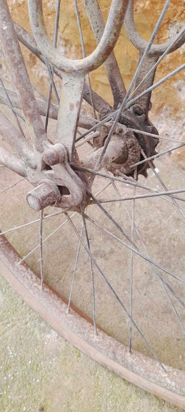 Bicicleta Emporium 1960s para restaurar