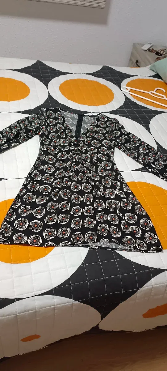 Vestido estampado floral manga larga