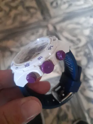 Reloj Lotus Champions 2010 Blanco Púrpura no envío