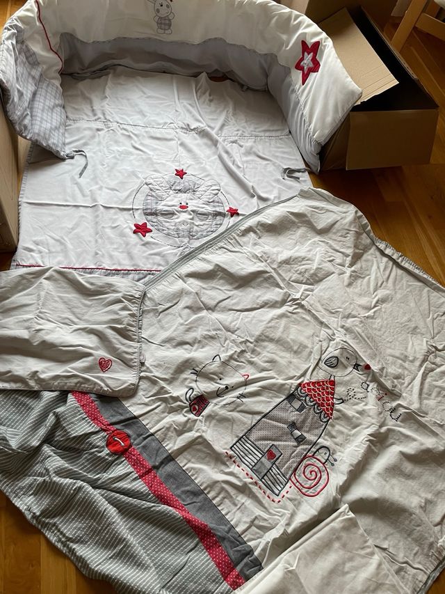 Juego nórdico bebé y chichonera cuna