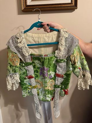 Traje Completo de Fallera Verde y Multicolor