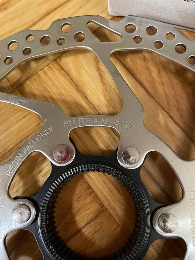 Dischi Freno Shimano 180mm Center Lock MTB