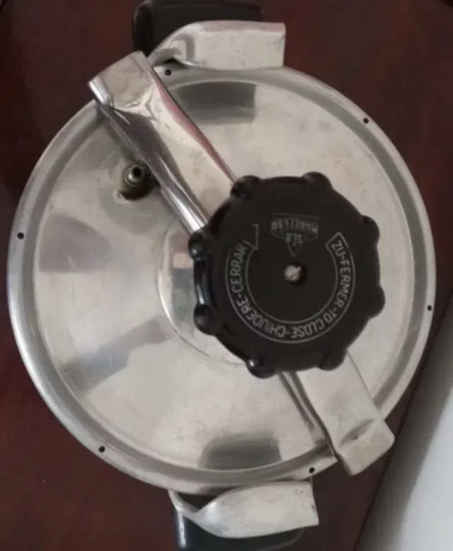 Olla Express Magefesa Antigua 3L