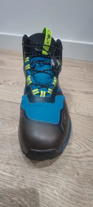 Botas de montaña CMP adulto casi nuevas