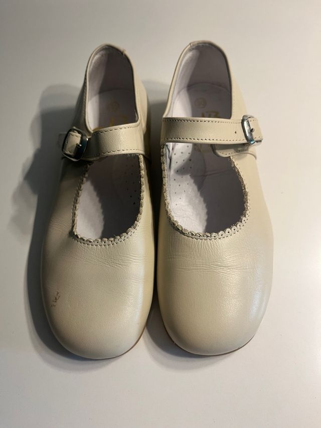 Zapatos niña piel talla 30