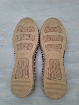 Alpargatas tela azul marino suela goma