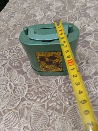 Salvadanaio in ferro anni '60