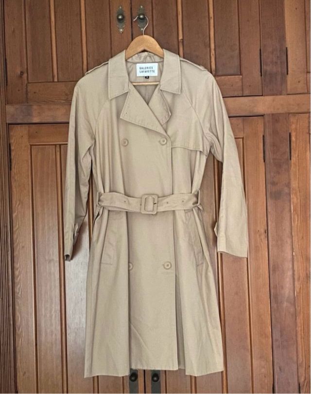 Gabardina Galeries Lafayette Talla M