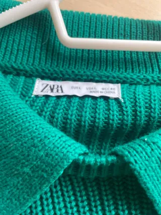 Jersey verde cuello polo de punto