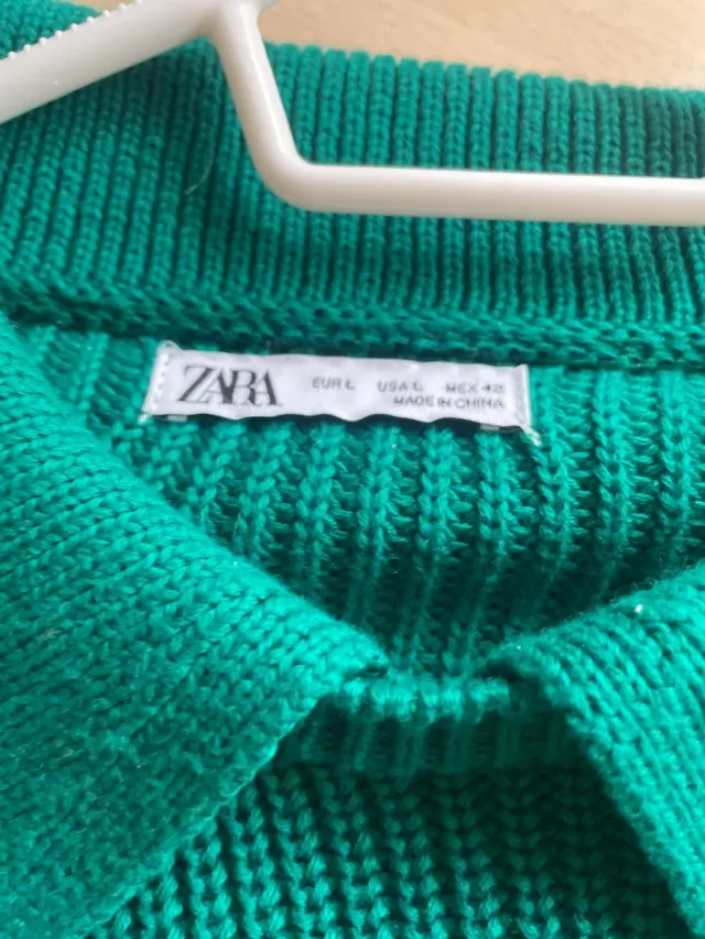 Jersey verde cuello polo de punto