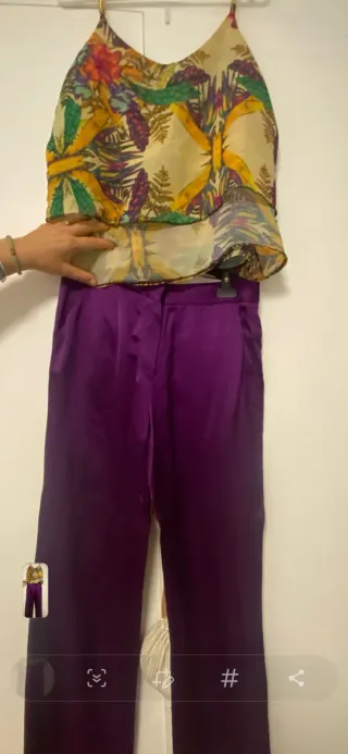 Conjunto Uterqüe pantalón morado y top da talla