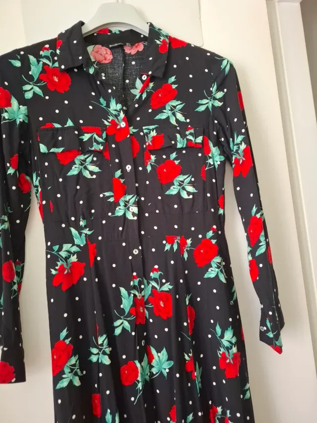 Vestido largo Stradivarius