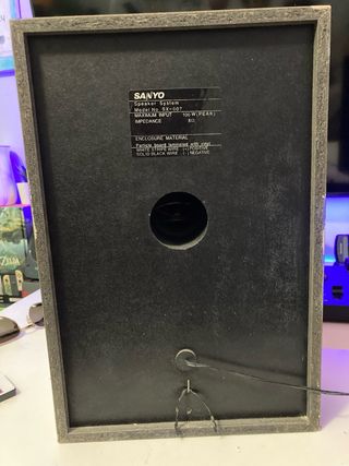 Altavoces Sanyo Madera