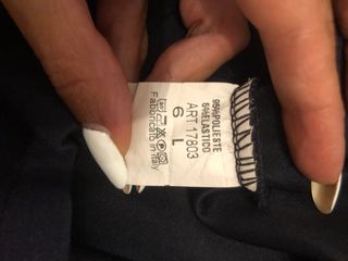 Vestido azul marino con cuello y puños de camisa