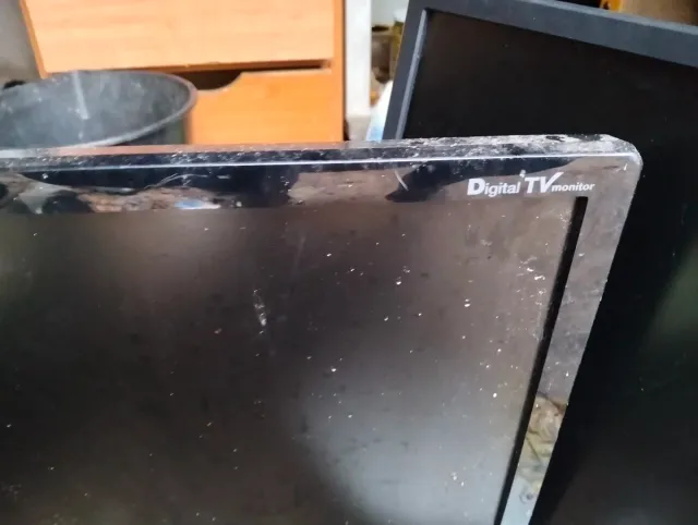 Televisor OKI 10 pulgadas