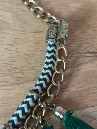 Gargantilla fiesta verde y dorado