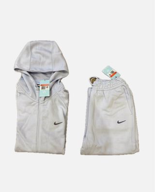 Conjunto Nike Tech nocta