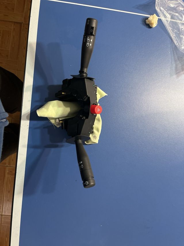 Comutador Piscas Ford