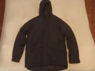 Chaqueta de invierno con capucha