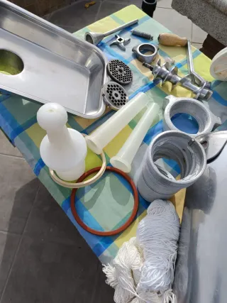 Picadora BRAHER + embutidora MAINCA