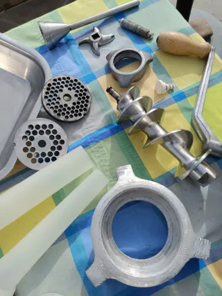 Picadora BRAHER + embutidora MAINCA