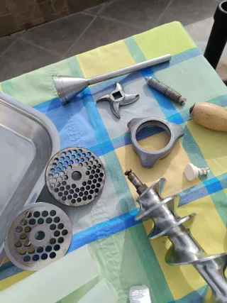 Picadora BRAHER + embutidora MAINCA