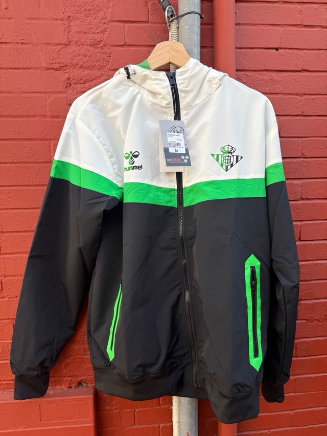 Cortavientos Real Betis Hummel Talla M