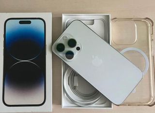 iPhone 15 Pro Titanio Grigio/Argento