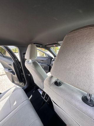 Lexus UX 250h Business 4 WD