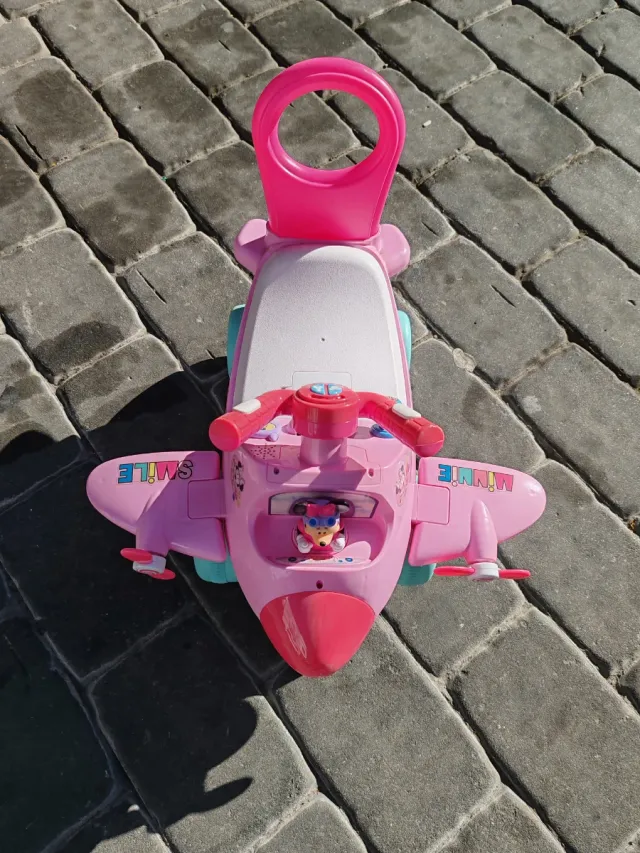 Avión correpasillos Minnie Mouse