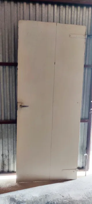 Puerta antigua de madera