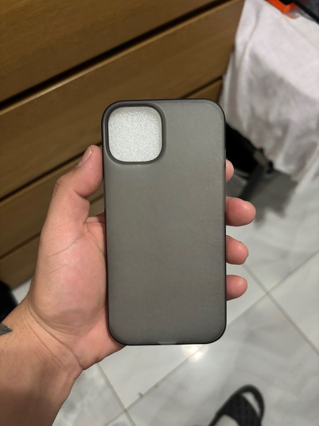 Funda iPhone 15 Nueva