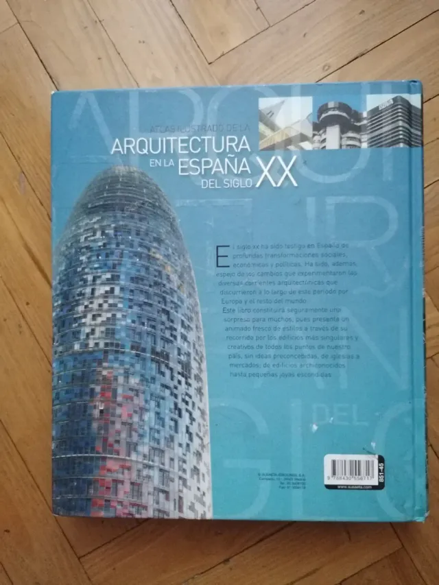 La arquitectura en a España del siglo XX (Spani...